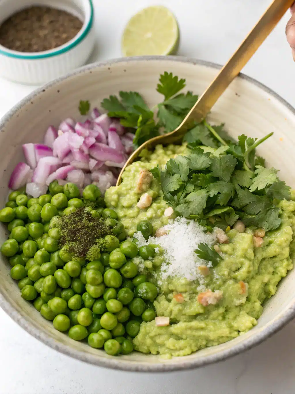 How to prepare guacamole with peas Recipe