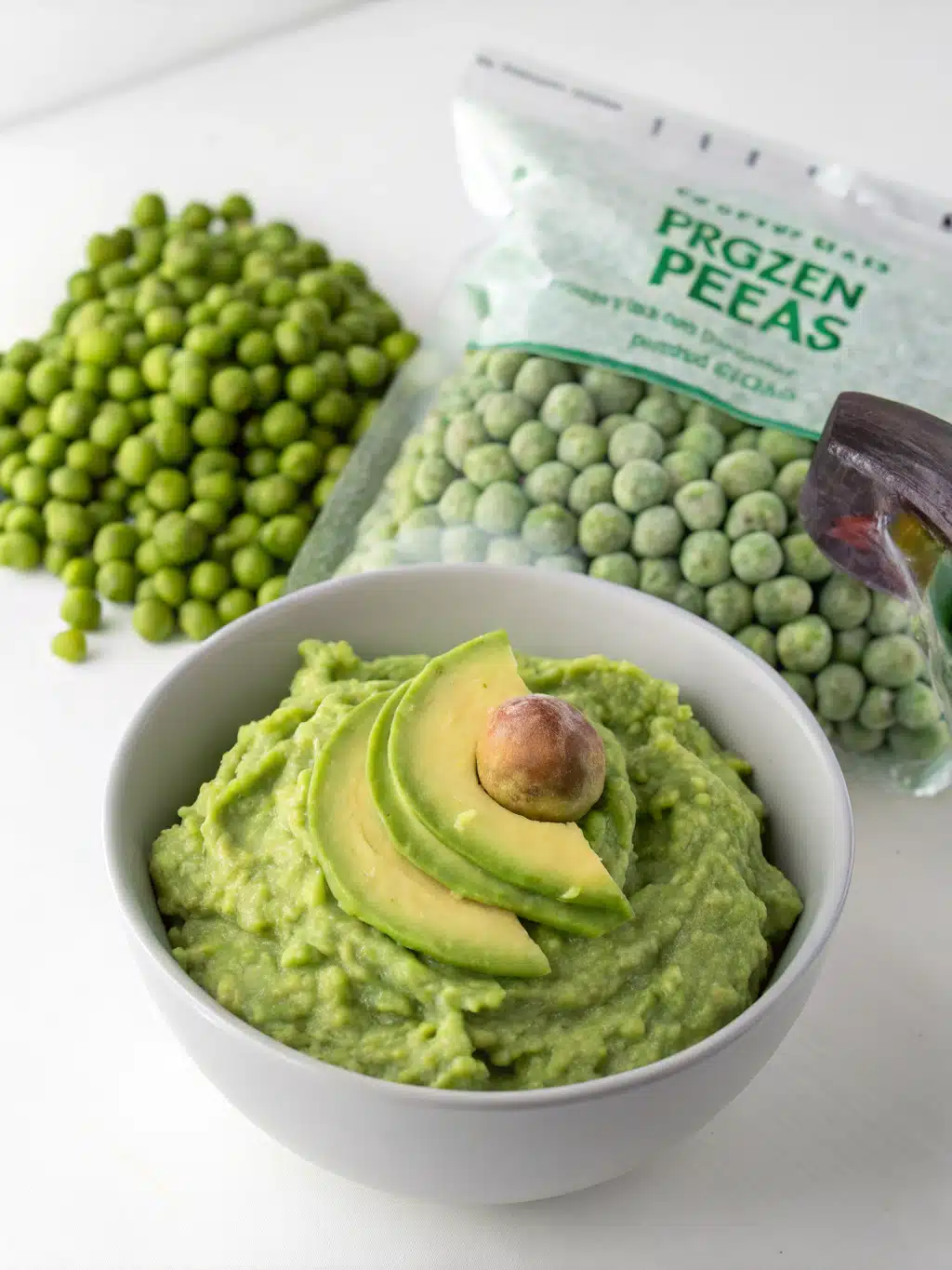 healthy guacamole frozen peas