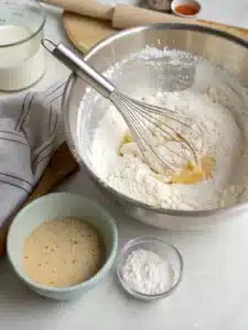 Learn how to make delicious gluten free bagels with a gluten-free flour blend, topped with everything seasoning and baked to golden perfection.