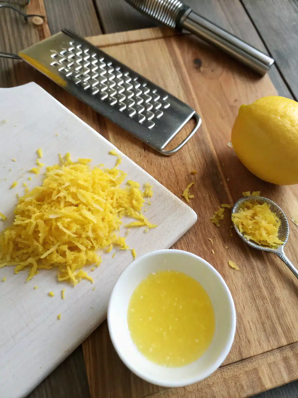 Chilling the lemon coconut gelato mixture before churning