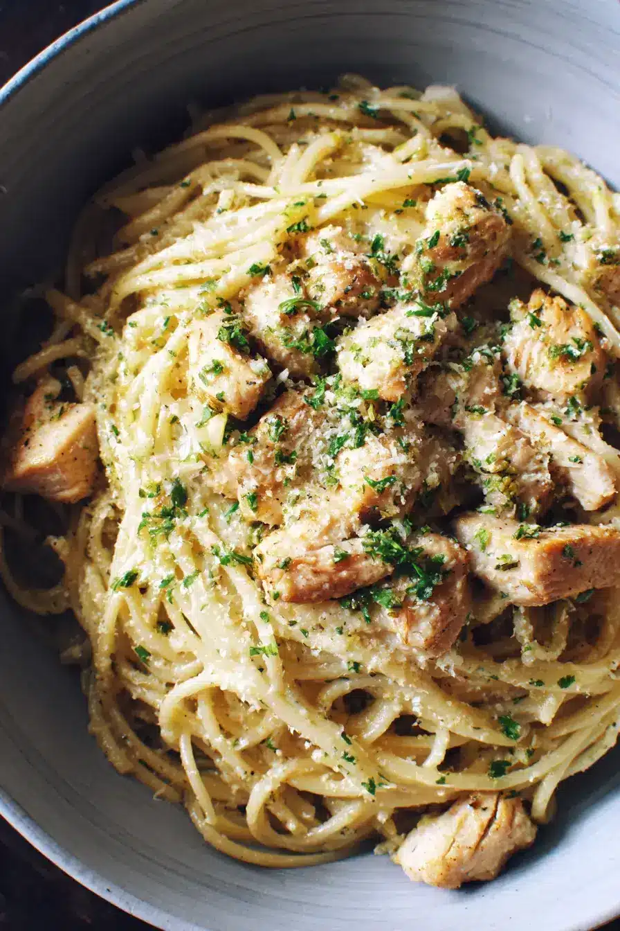 Creamy Garlic Parmesan Chicken Spaghetti Recipe
